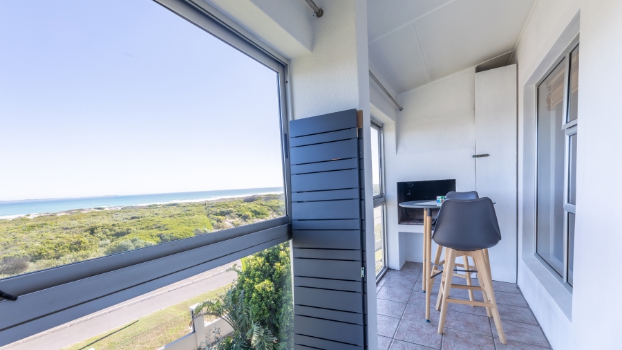 2 Bedroom Property for Sale in Big Bay Western Cape